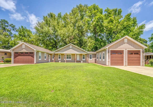 Homes for sale in Sardis, MS | 1114 Riverview Rd, Sardis, MS 38666 | MLS# 4154183