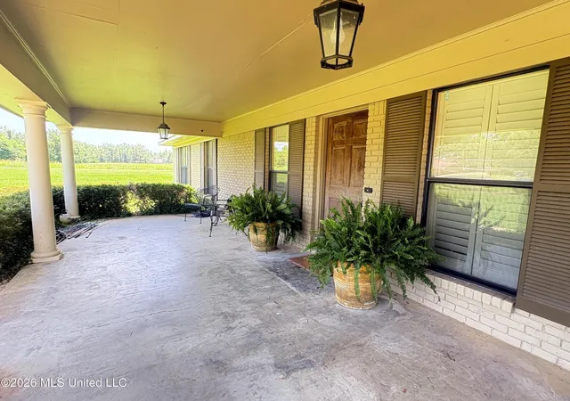 Homes for sale in Belzoni, MS | 403 Isobel St, Belzoni, MS 39038 | MLS# 4154463