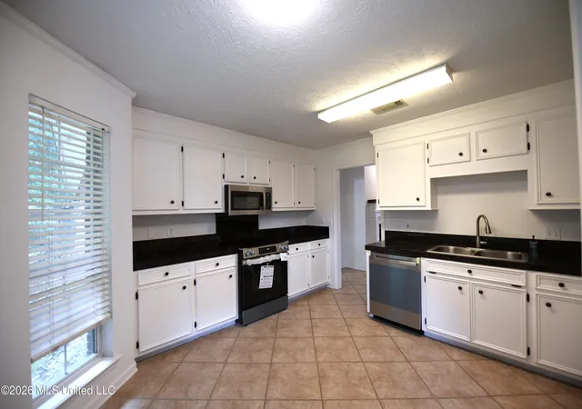Homes for sale in Madison, MS | 317 Cobblestone Dr, Madison, MS 39110 | MLS# 4154229