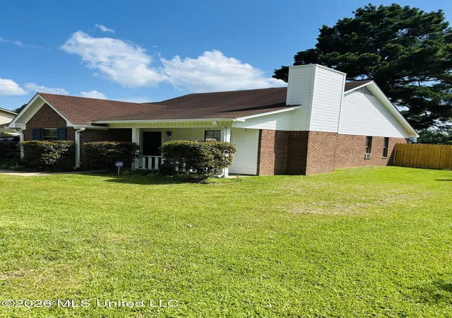 Homes for sale in Byram, MS | 175 Riverbend Dr, Byram, MS 39272 | MLS# 4154246