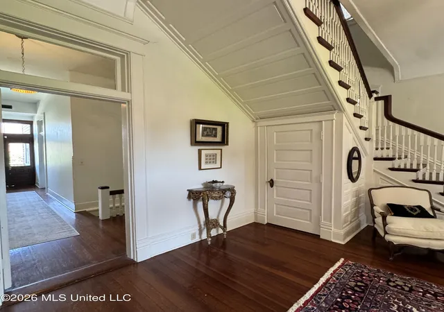 Homes for sale in Natchez, MS | 212 Linton Ave, Natchez, MS 39120 | MLS# 4155099