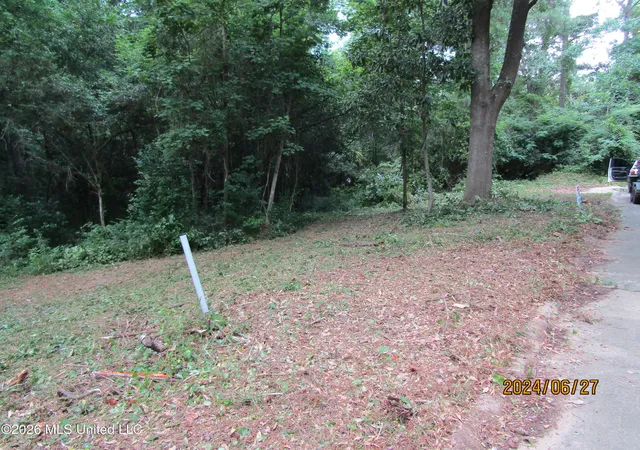 Homes for sale in Laurel, MS | 11 Shamroque Dr, Laurel, MS 39440 | MLS# 4154230