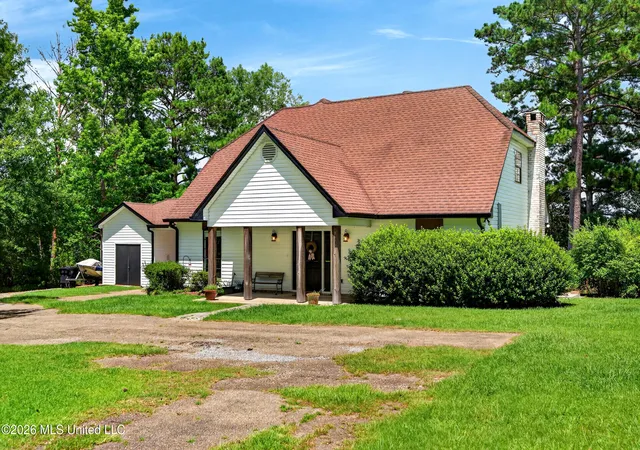 Homes for sale in Carriere, MS | 68 Bucaneer Cir, Carriere, MS 39426 | MLS# 4154251