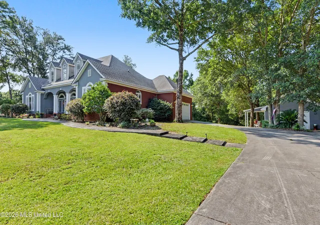 Photo 2 of Single family home for sale at 5402 Huckleberry Ln, Moss Point, MS 39562 | MLS# 4154264 | Listing updated on 2026-08-24