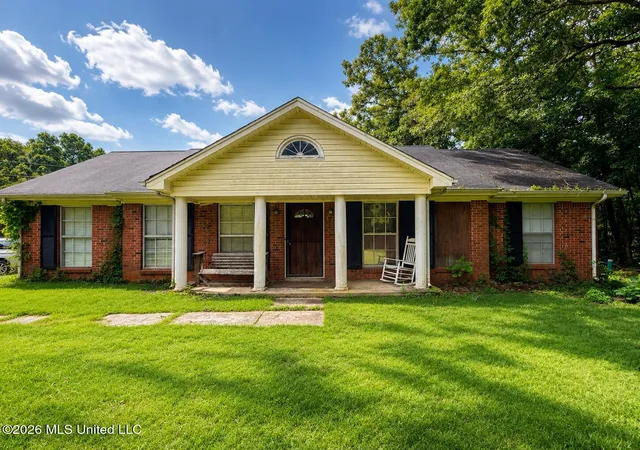 Homes for sale in Byhalia, MS | 383 Dogwood Ranch Cir, Byhalia, MS 38611 | MLS# 4154239