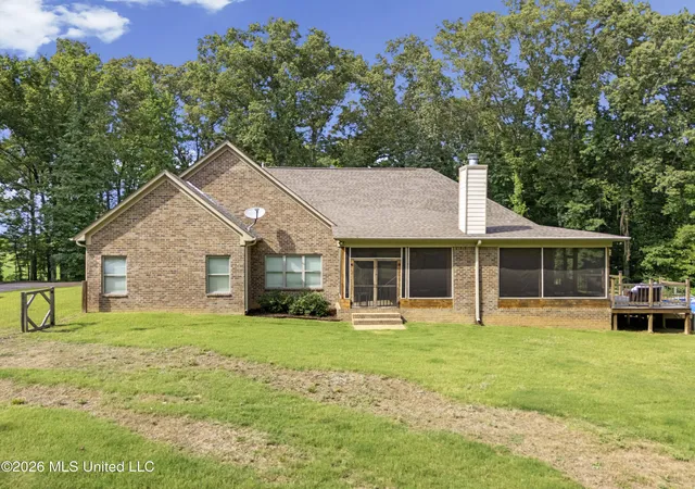 Homes for sale in Senatobia, MS | 8301 Browns Ferry Rd, Senatobia, MS 38668 | MLS# 4154329