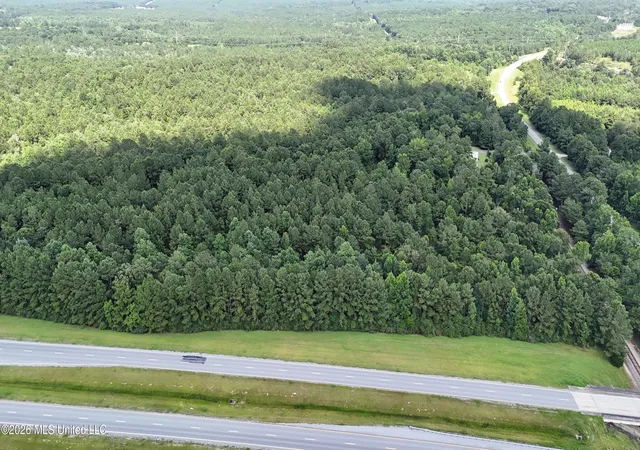 4th image of 127+- Ac Mississippi 198, Lucedale, MS 39452 | MLS# 4154332
