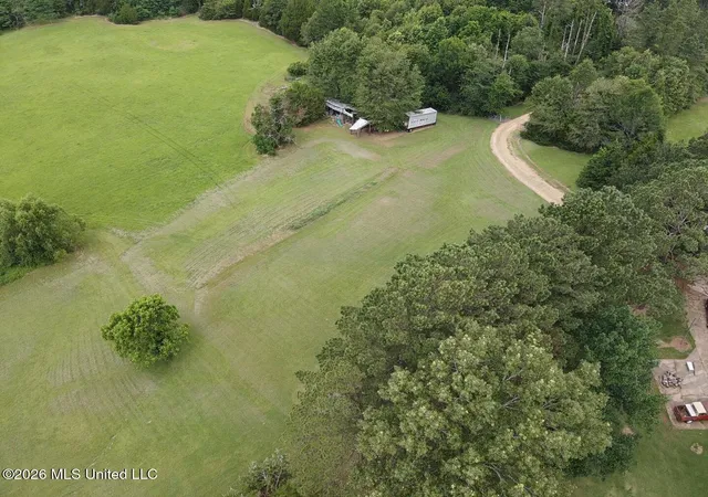 Photo 3 of Single family home for sale at 1321 Purvis Ln, Clinton, MS 39056 | MLS# 4154261 | Listing updated on 2026-06-29