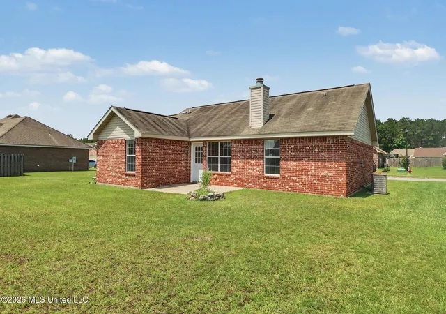 Homes for sale in Ocean Springs, MS | 2024 Irma Cir, Ocean Springs, MS 39564 | MLS# 4154282
