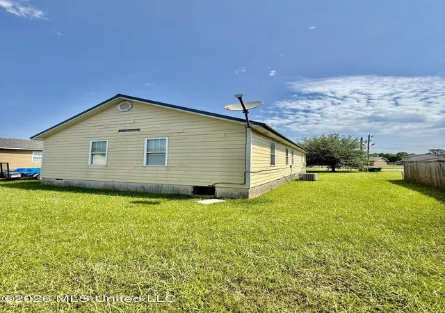 Homes for sale in Bay Saint Louis, MS | 658 Union St, Bay Saint Louis, MS 39520 | MLS# 4154280