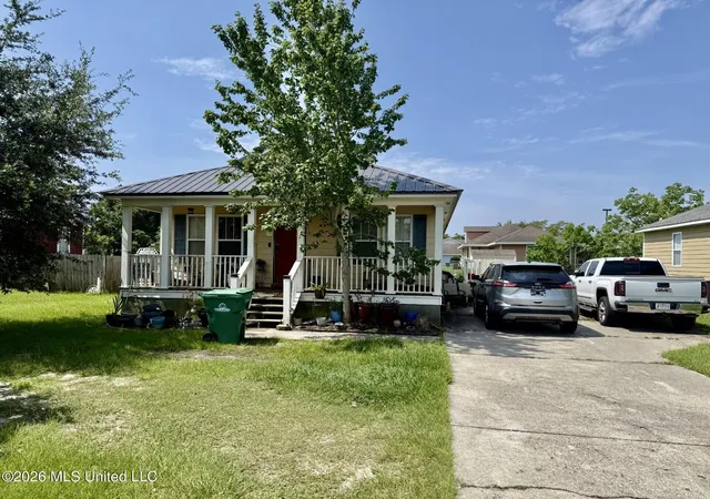 Homes for sale in Bay Saint Louis, MS | 658 Union St, Bay Saint Louis, MS 39520 | MLS# 4154280