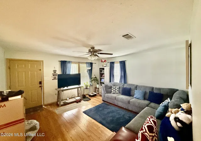Homes for sale in Bay Saint Louis, MS | 658 Union St, Bay Saint Louis, MS 39520 | MLS# 4154280