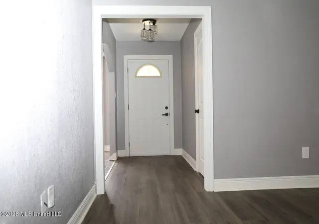 2nd image of 12476 Briarwood W Dr, Gulfport, MS 39503 | MLS# 4154304