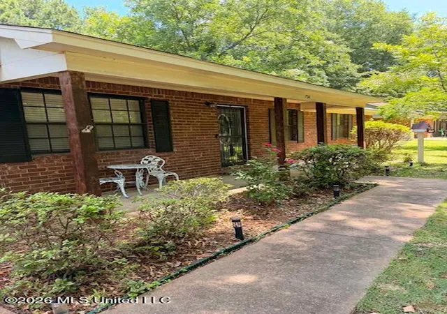 Homes for sale in Senatobia, MS | 754 Browns Ferry Rd, Senatobia, MS 38668 | MLS# 4154601