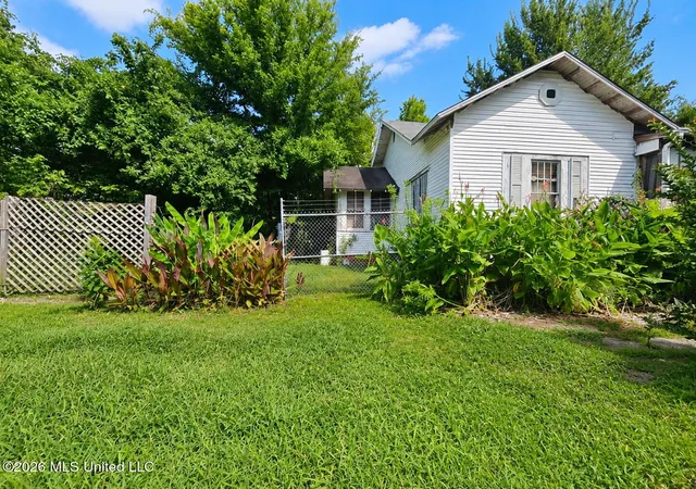 Homes for sale in Yazoo City, MS | 314 N Monroe St, Yazoo City, MS 39194 | MLS# 4154317
