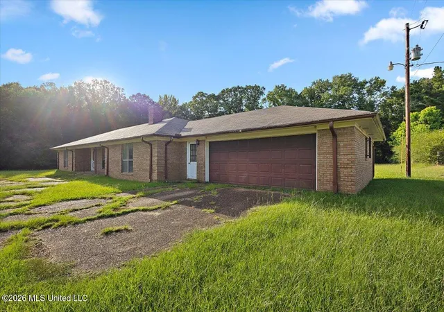 Homes for sale in Hazlehurst, MS | 13195 Old Port Gibson Rd, Hazlehurst, MS 39083 | MLS# 4154408
