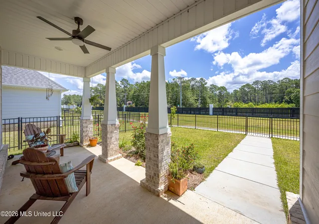 Homes for sale in Ocean Springs, MS | 104 Everly Cir, Ocean Springs, MS 39564 | MLS# 4154375