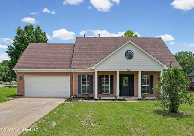 Homes for sale in Olive Branch, MS | 5642 Michaelson Dr, Olive Branch, MS 38654 | MLS# 4154369