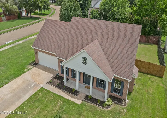 Homes for sale in Olive Branch, MS | 5642 Michaelson Dr, Olive Branch, MS 38654 | MLS# 4154369