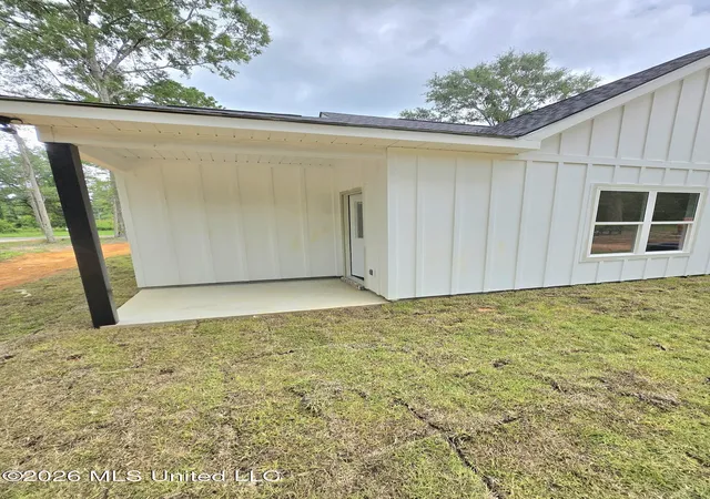Homes for sale in Picayune, MS | 1027 Neal Rd, Picayune, MS 39466 | MLS# 4154340