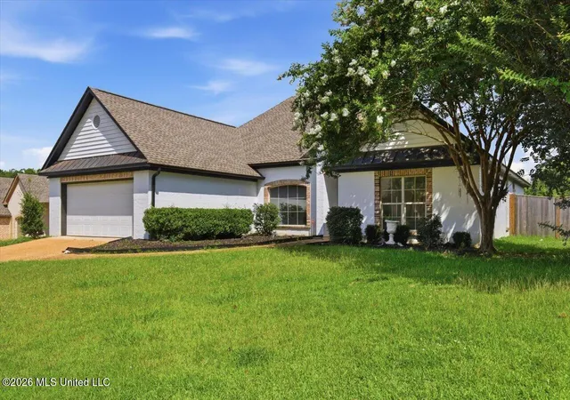 Photo 3 of Single family home for sale at 108 Leppingwell Dr, Madison, MS 39110 | MLS# 4154350 | Listing updated on 2026-09-21