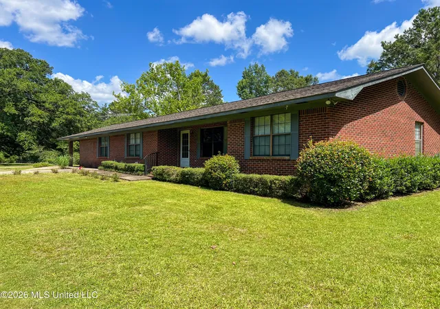Homes for sale in Lucedale, MS | 1309 Mcinnis Vernal Rd, Lucedale, MS 39452 | MLS# 4154401