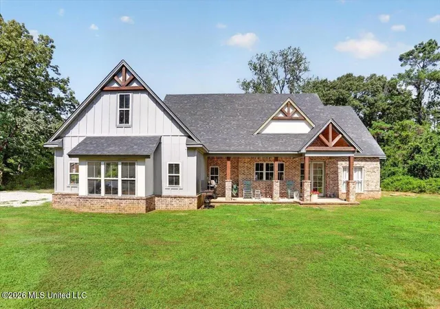 Homes for sale in Holly Springs, MS | 3442 Mississippi 7, Holly Springs, MS 38635 | MLS# 4154390