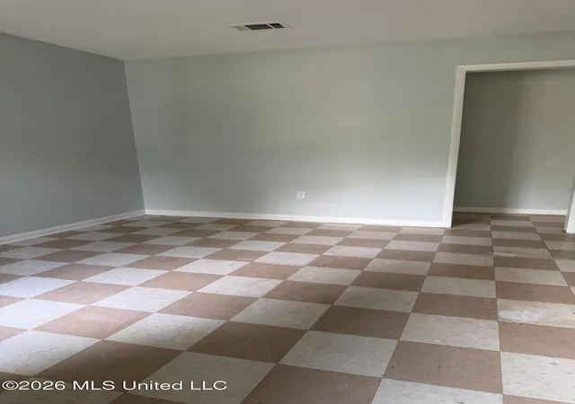 Homes for sale in Gautier, MS | 1929 Carol Dr, Gautier, MS 39553 | MLS# 4154393
