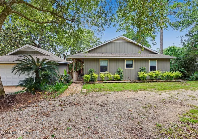 Homes for sale in Vancleave, MS | 9813 Hidden Lake Rd, Vancleave, MS 39565 | MLS# 4154517