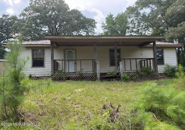 Homes for sale in Enterprise, MS | 1983 County Road 350, Enterprise, MS 39330 | MLS# 4154430