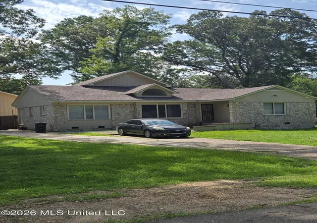 Photo 1 of Single family home for sale at 4634 Manila Dr, Jackson, MS 39206 | MLS# 4154547 | Listing updated on 2026-07-01