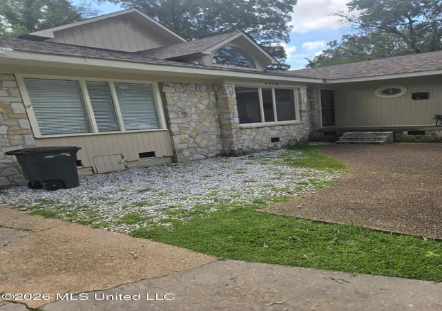 Photo 3 of Single family home for sale at 4634 Manila Dr, Jackson, MS 39206 | MLS# 4154547 | Listing updated on 2026-07-01