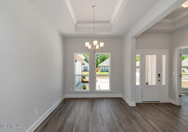 Photo 3 of Single family home for sale at 6662 Sago Palm Ln, Ocean Springs, MS 39564 | MLS# 4157239 | Listing updated on 2026-10-04
