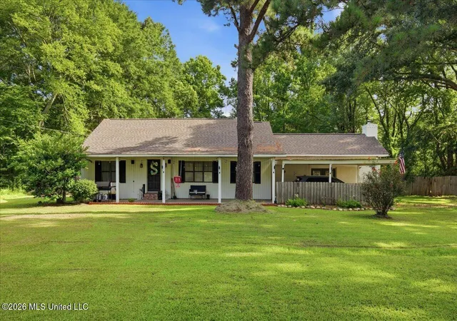 Homes for sale in Terry, MS | 2596 Tank Rd, Terry, MS 39170 | MLS# 4154559