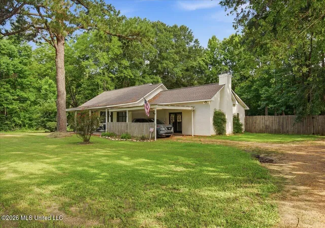 Homes for sale in Terry, MS | 2596 Tank Rd, Terry, MS 39170 | MLS# 4154559