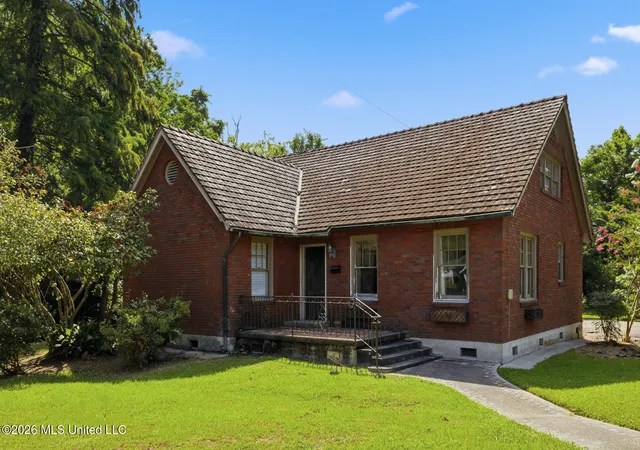 Single family home for sale at 1206 Monroe St, Jackson, MS 39202 | MLS# 4156831