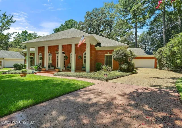 Photo 3 of Single family home for sale at 47 Avery Cir, Jackson, MS 39211 | MLS# 4154466 | Listing updated on 2026-07-22