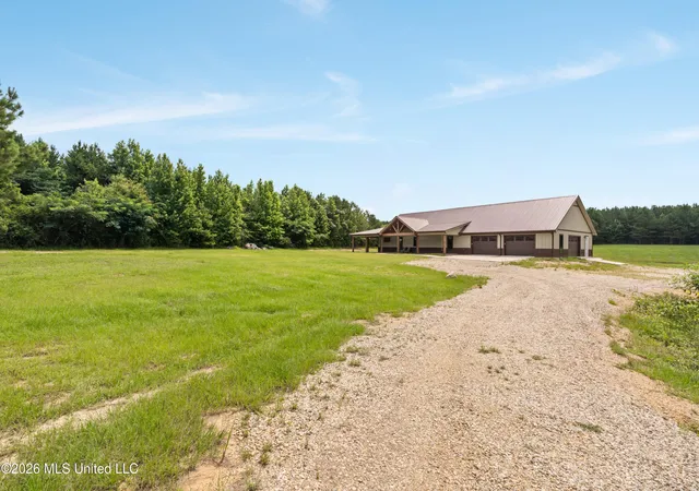 Homes for sale in Kokomo, MS | 232 Knoxo Columbia Rd, Kokomo, MS 39643 | MLS# 4154518