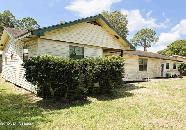 Homes for sale in Moss Point, MS | 4606 General Ike St, Moss Point, MS 39563 | MLS# 4154581