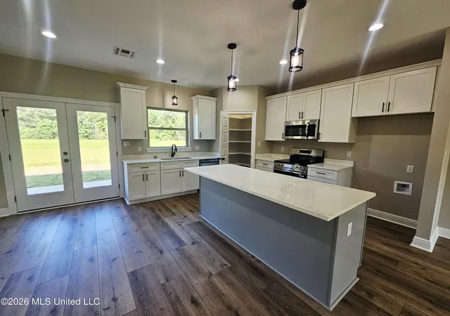 Homes for sale in Carriere, MS | 1692 Ceasar Rd, Carriere, MS 39426 | MLS# 4154533