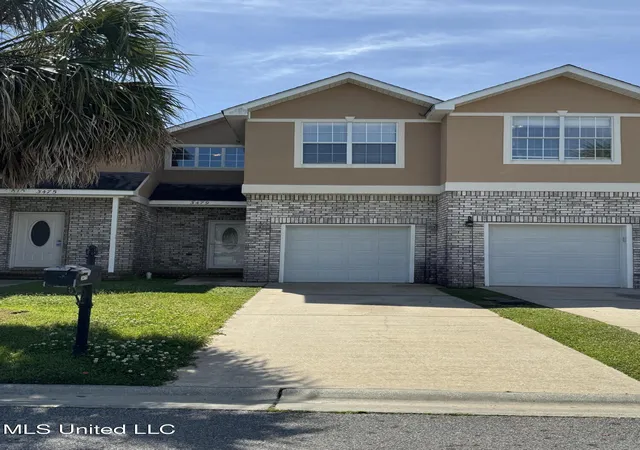 Townhouse for sale at 3479 Riverbend Cvs, Diberville, MS 39540 | MLS# 4154522