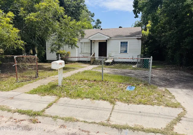 Photo 1 of Single family home for sale at 1681 Vine St, Biloxi, MS 39531 | MLS# 4156127 | Listing updated on 2026-08-25