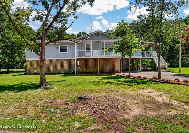 Homes for sale in Gautier, MS | 2205 Guillotteville Rd, Gautier, MS 39553 | MLS# 4154602