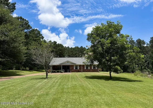 Homes for sale in Mc Comb, MS | 1015 Shady Lane Dr, Mc Comb, MS 39648 | MLS# 4154545