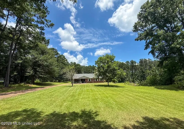 Homes for sale in Mc Comb, MS | 1015 Shady Lane Dr, Mc Comb, MS 39648 | MLS# 4154545