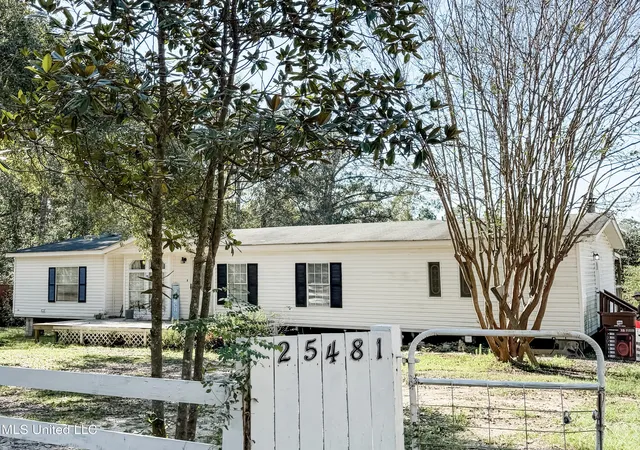 Homes for sale in Saucier, MS | 25481 Old Hwy 49, Saucier, MS 39574 | MLS# 4154570