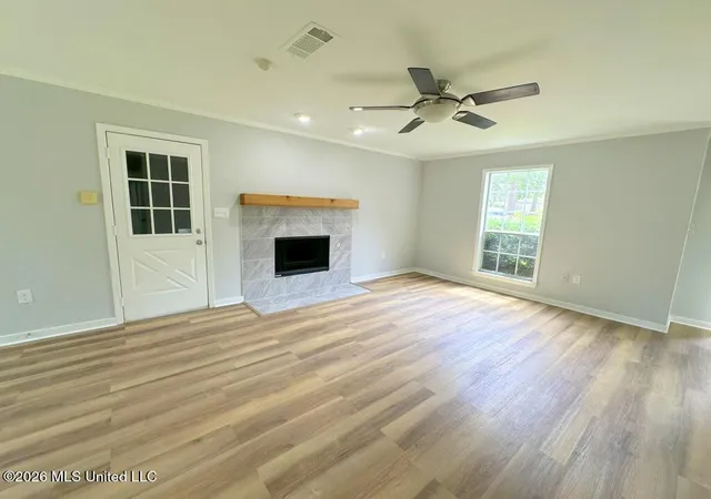 Photo 2 of Single family home for sale at 1404 Rosemont Dr, Clinton, MS 39056 | MLS# 4154592 | Listing updated on 2026-09-03