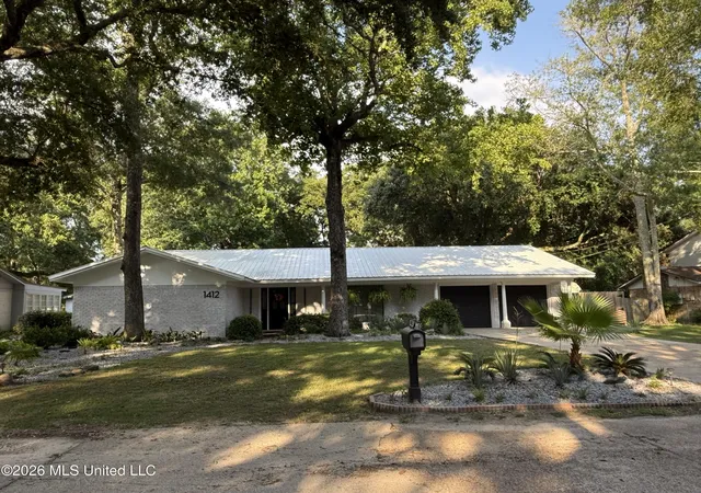 Homes for sale in Gautier, MS | 1412 Oldfield Dr, Gautier, MS 39553 | MLS# 4154589