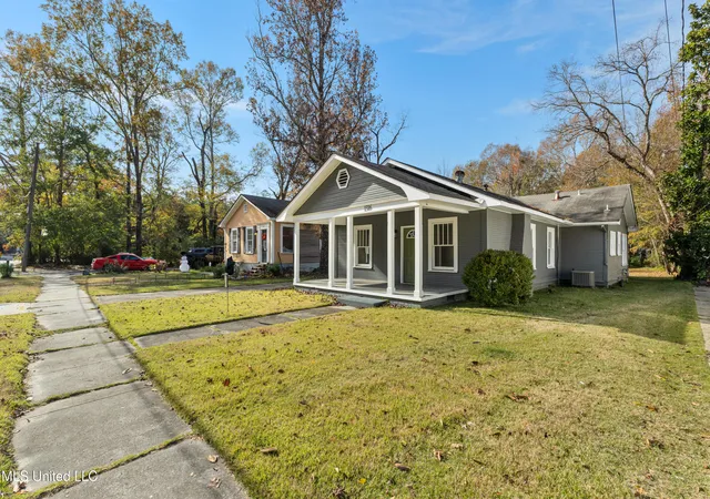 Homes for sale in Laurel, MS | 1316 N 5Th Ave, Laurel, MS 39440 | MLS# 4154574