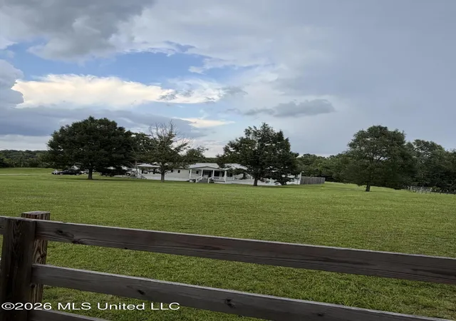 Homes for sale in Poplarville, MS | 130 Buck Branch School Rd, Poplarville, MS 39470 | MLS# 4154698